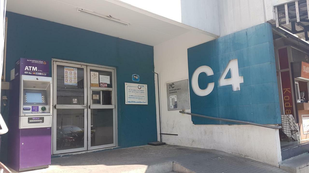 ป๊อปปูล่า คอนโด อาคาร C4 Impact เมืองทองธานี Нонтхабури Экстерьер фото